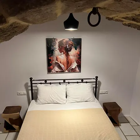 Katharsis Palace 15th Century Art At Naxos Old Town Iii *